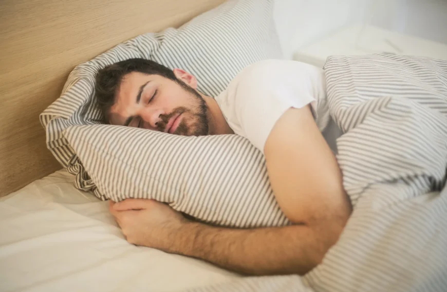 10 Surprising Benefits of Extended Sleep on…